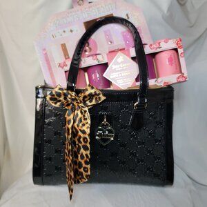 Juicy Couture Ultimate Glam Bundle: Tote, Beauty & Bath ~ NWT Retails $155